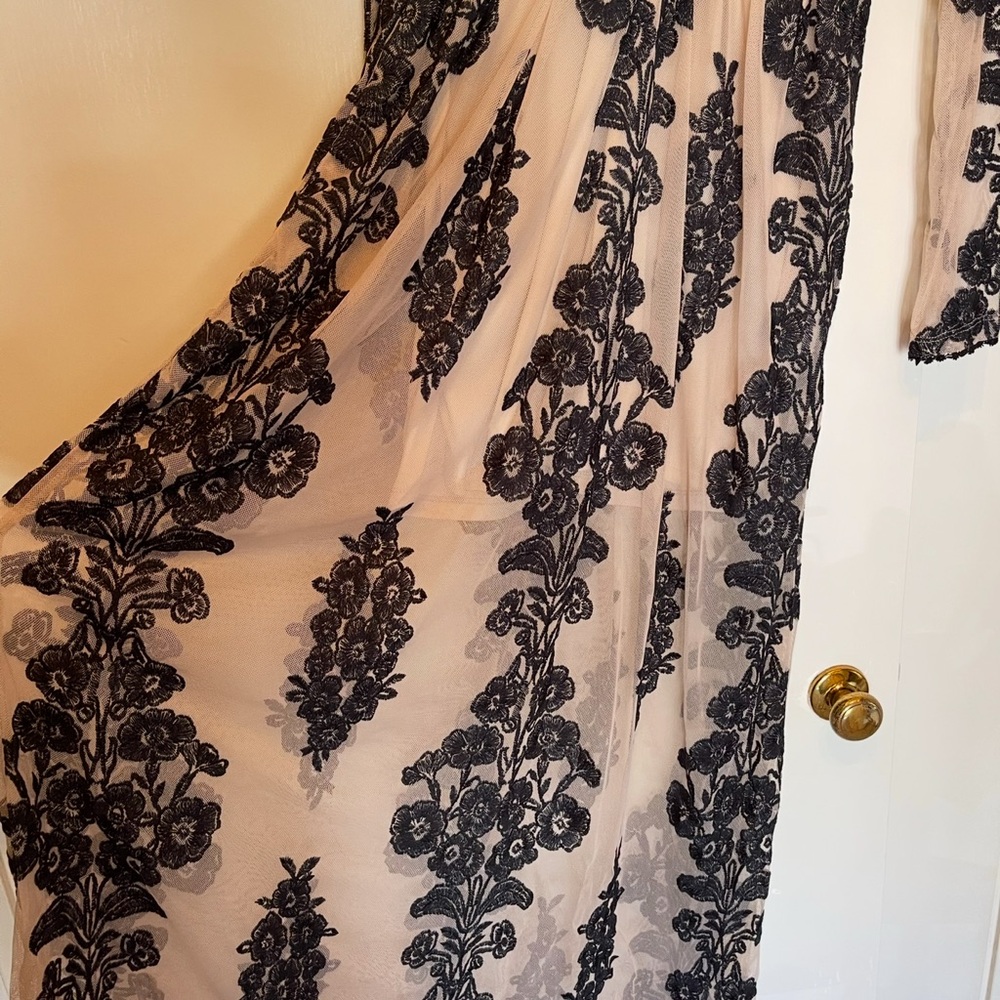 Altar'd State Black Floral Lace Dress - Picture 4 of 7